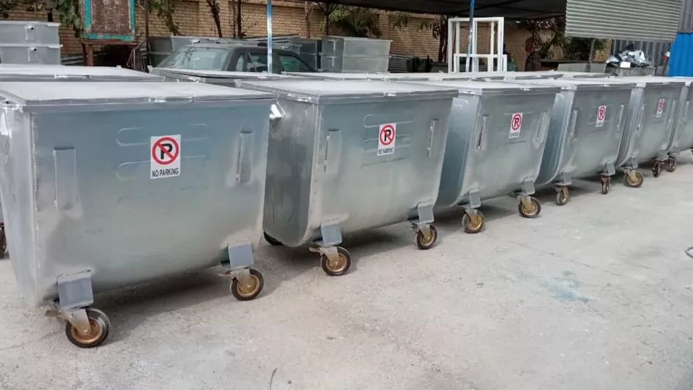 Kentsel mekanize demir çöp kutusu